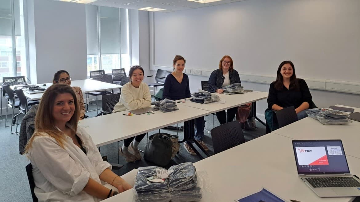 Interns and residents meeting at Vets Now Glasgow hospital
