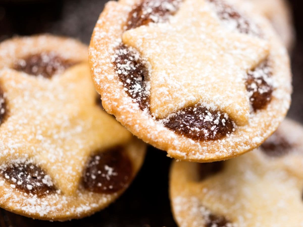 Mince pies close-up - body image